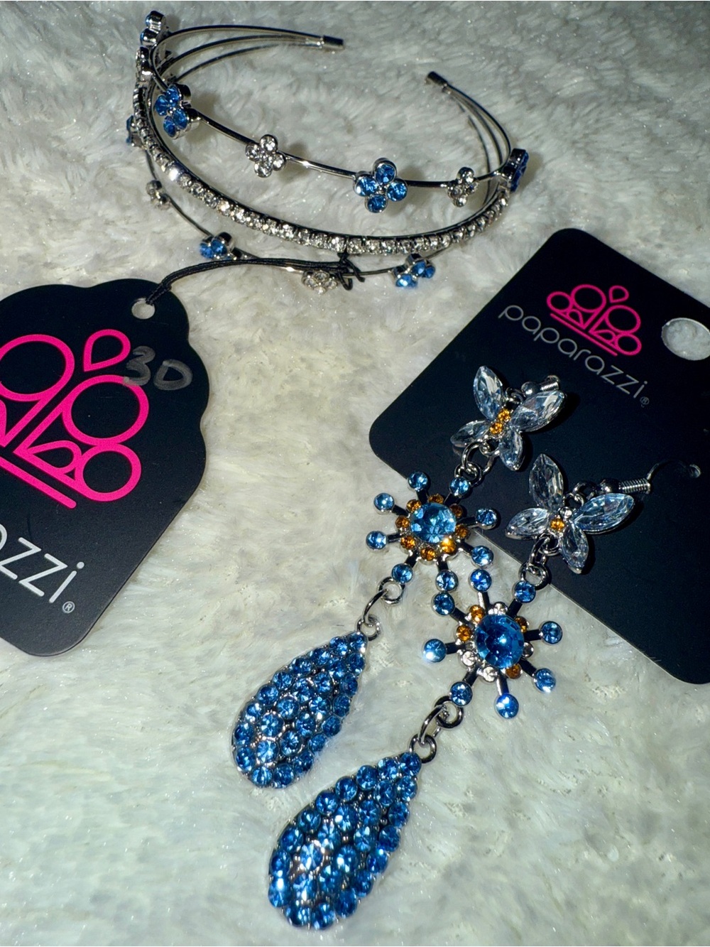 Paparazzi Blue and Clear Crystal Dangle Earrings with Floral Bracelet Set